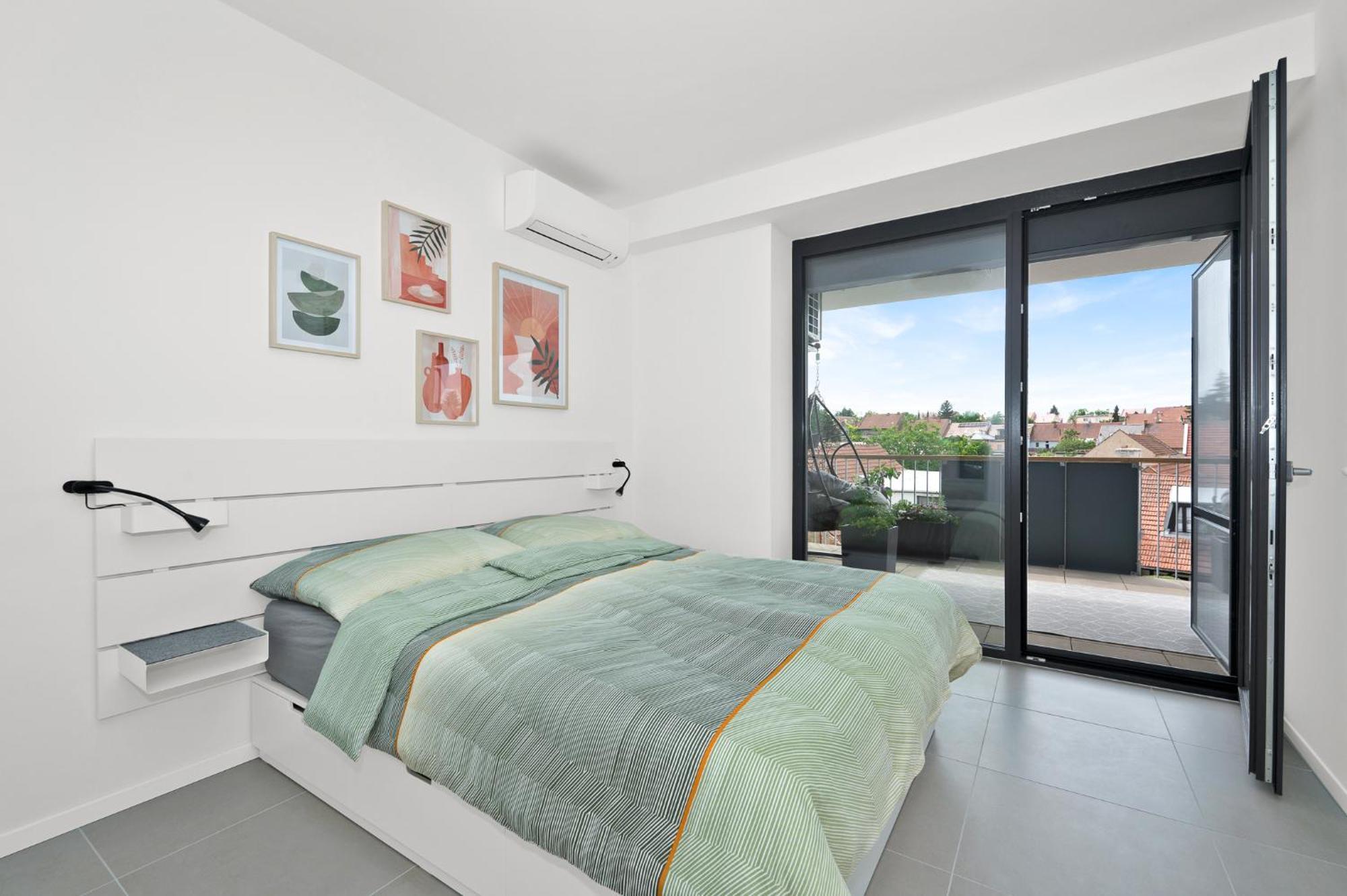 Fully Equipped Apartments With Terraces, Free Garage Parking, Netflix & Ac - By Apartmany Slapanice Cz Dış mekan fotoğraf