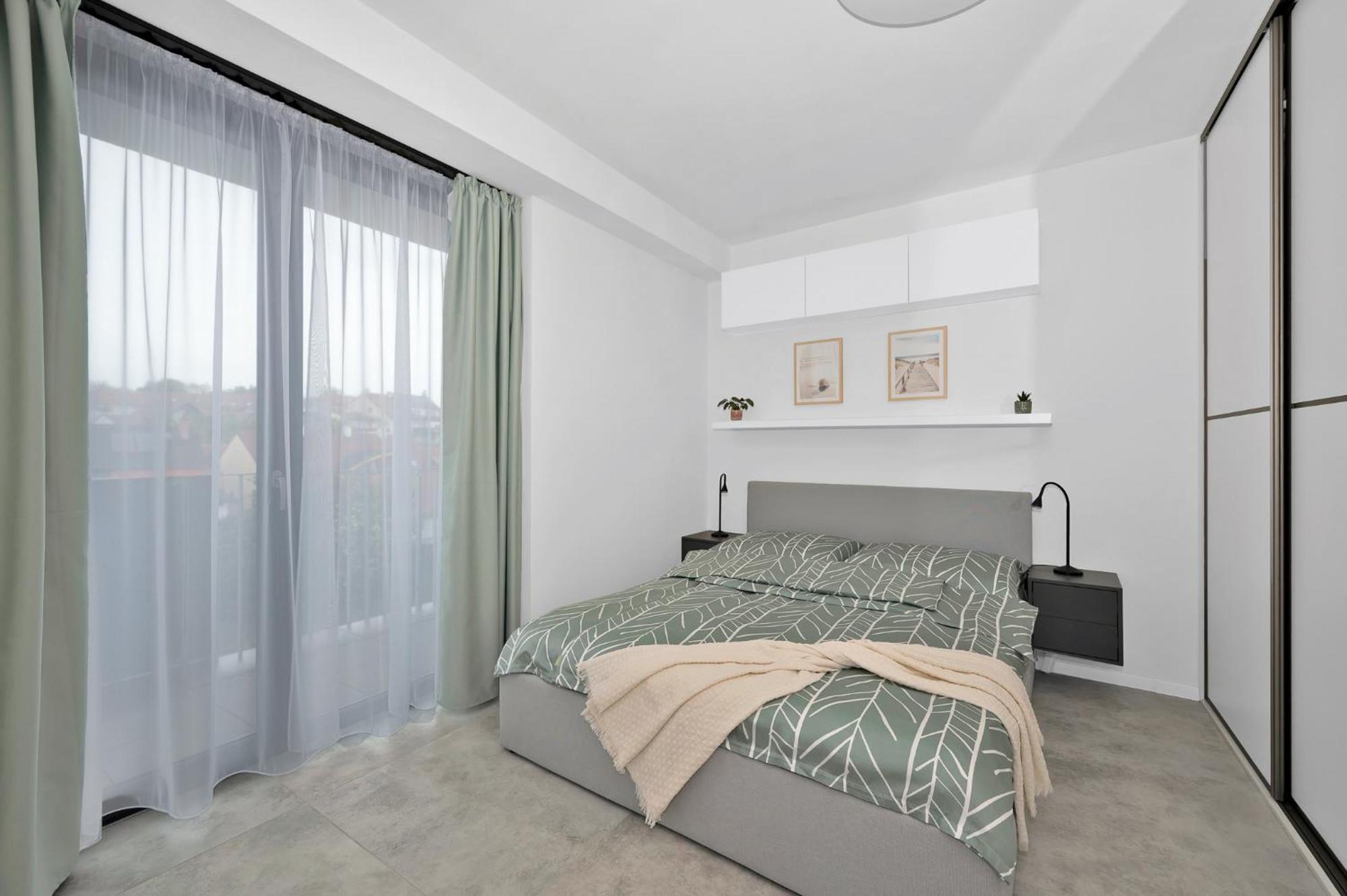 Fully Equipped Apartments With Terraces, Free Garage Parking, Netflix & Ac - By Apartmany Slapanice Cz Dış mekan fotoğraf